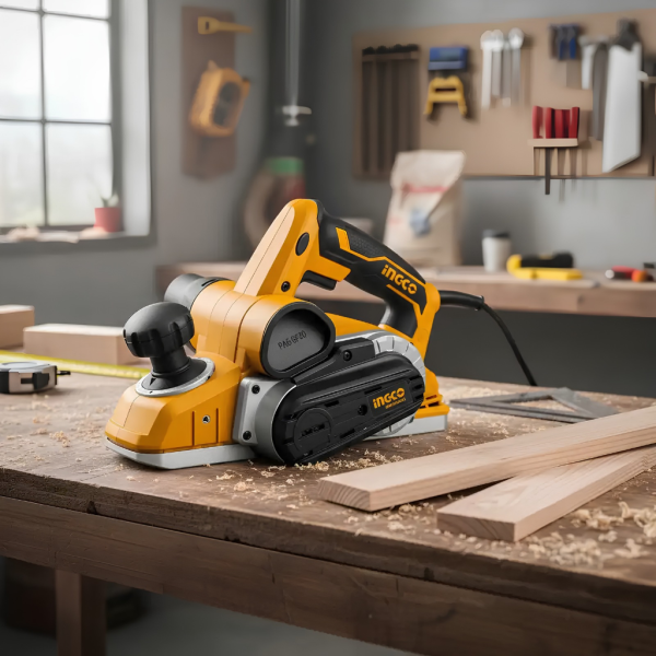Rabot Électrique 1050W INGCO